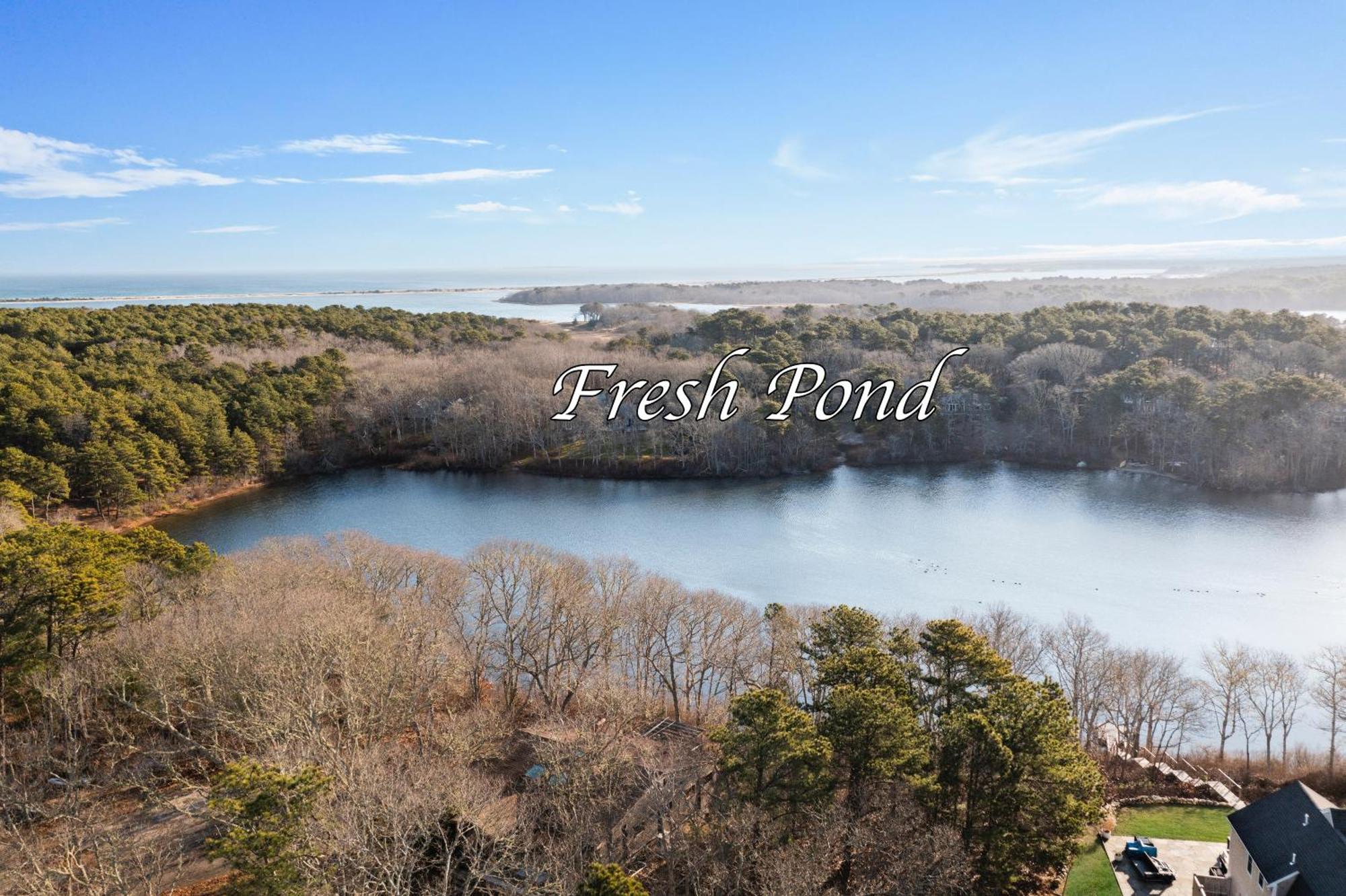 Fresh Pond Chateau Renovated Bright And Cozy Home Oak Bluffs Exterior photo